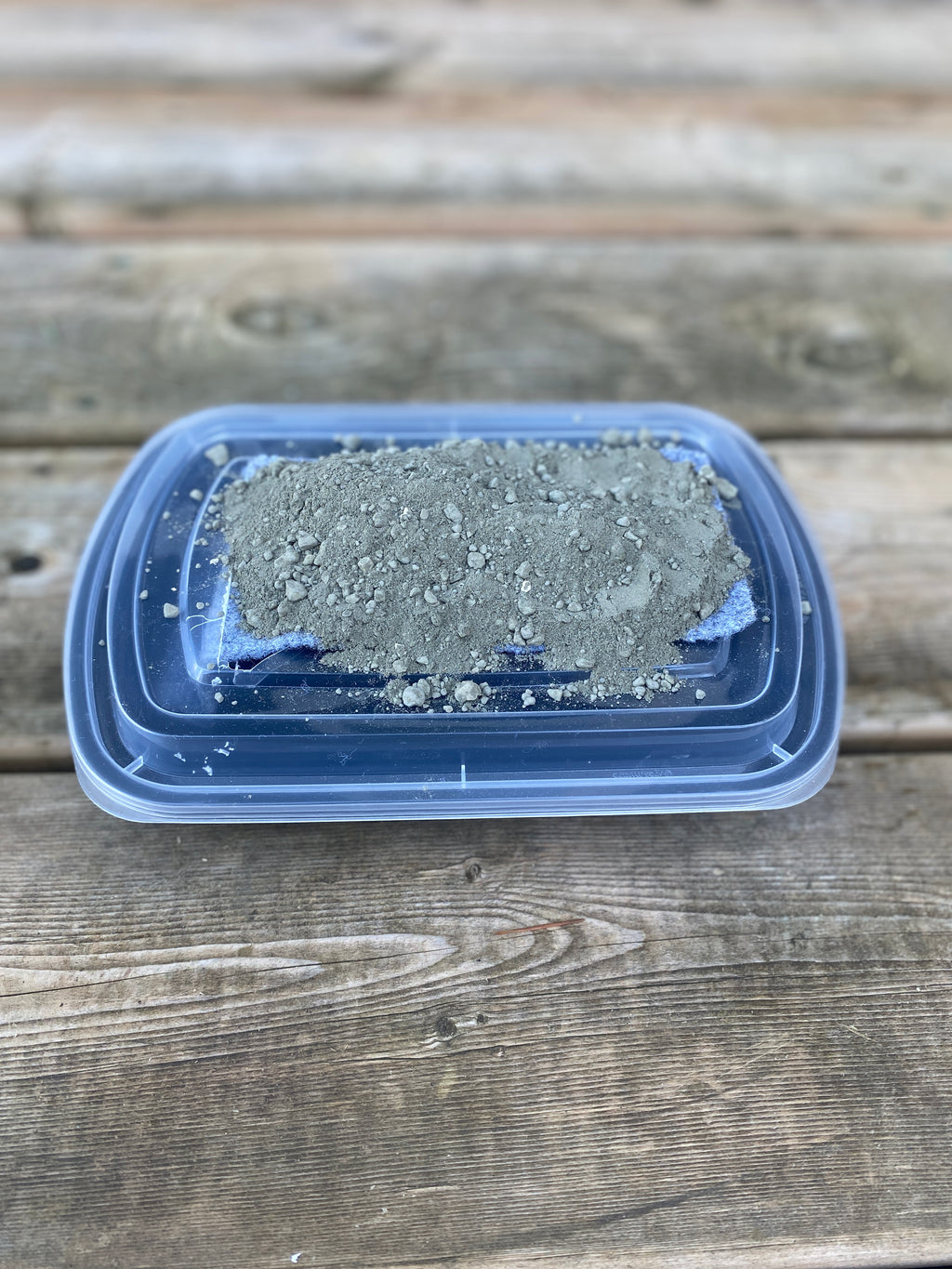 Mud Box – Home Grown Bee | Vancouver Island Beekeeping