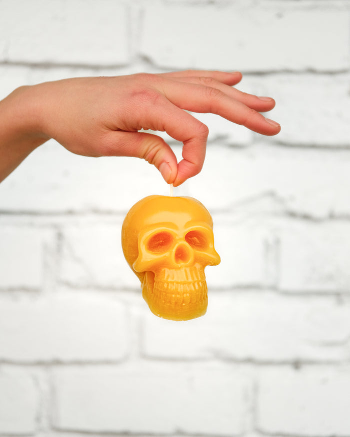 Skull- Beeswax Candle
